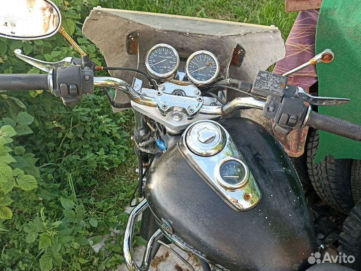 Мотоцыкл KEEWAY 150 superlight