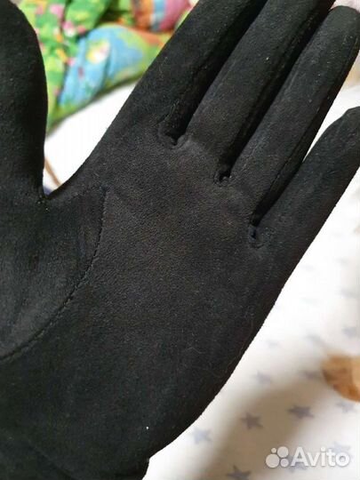 Перчатки