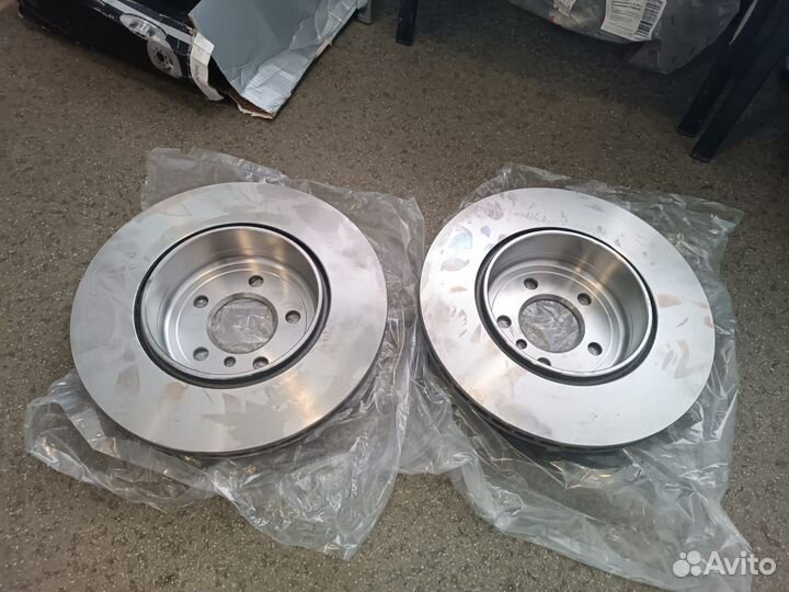 Диск тормозной задний к-кт BMW 5-серия F10/F11