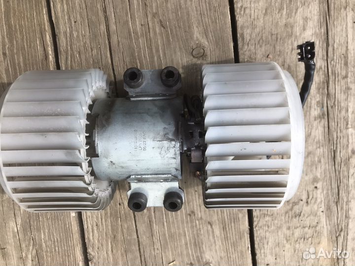 Вентилятор печки e53