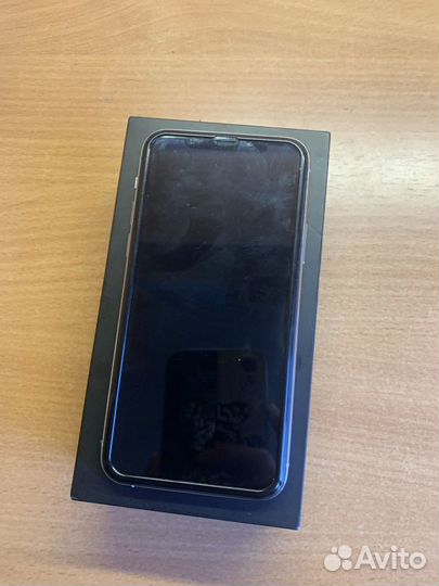 iPhone 11 Pro, 64 ГБ