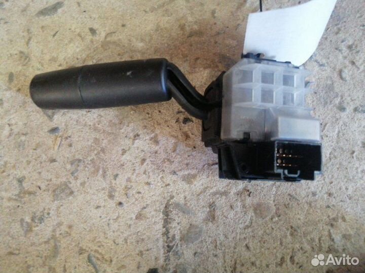 Блок подрулевых переключателей правый Mazda 3 BK