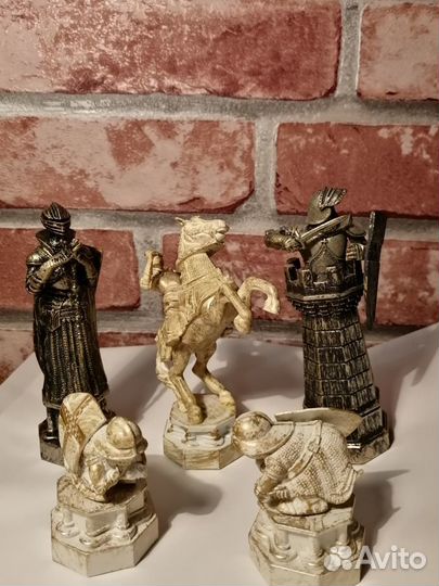 Фигурки шахматы Гарри Поттера Ладья