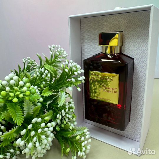 Духи Baccarat Rouge 540 Extrait de Parfum