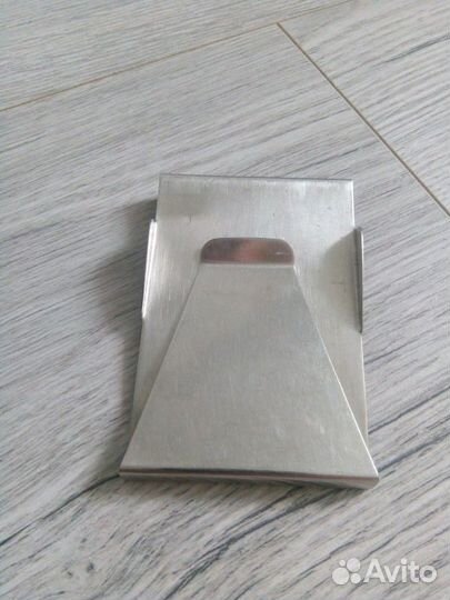 Зажим для денег металлический