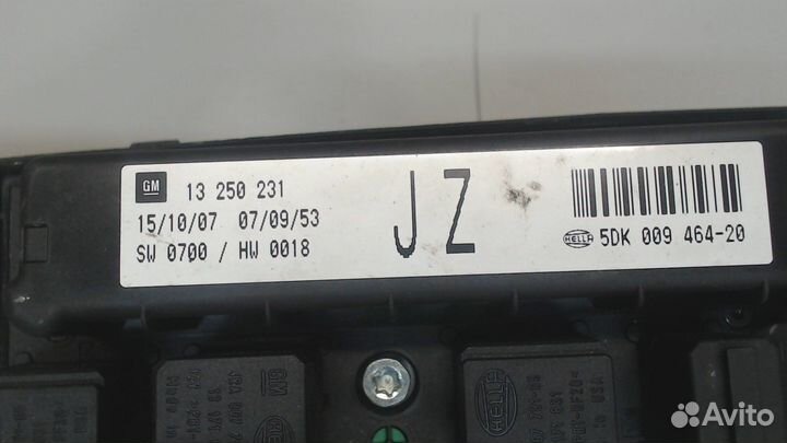 Блок предохранителей Opel Astra H, 2007