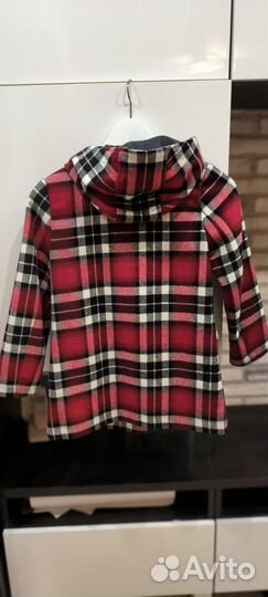 Пальто для девочки benetton