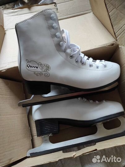 Коньки фигурные