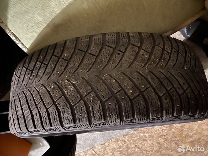 Michelin X-Ice North 4 265/55 R20