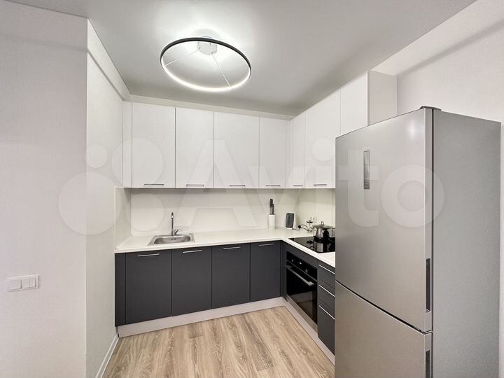 2-к. квартира, 37 м², 10/17 эт.