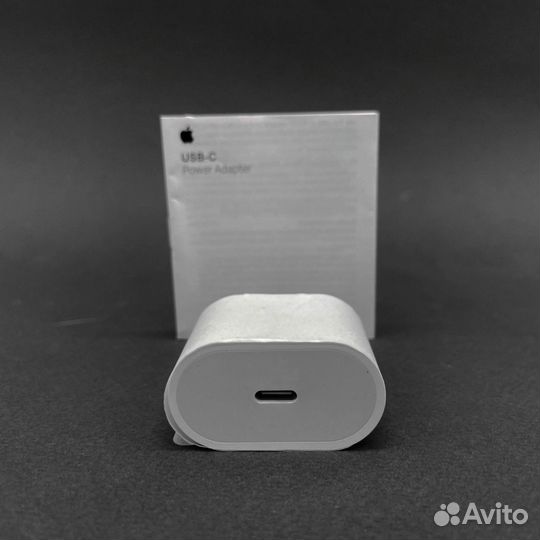 Блок питания Apple 20W