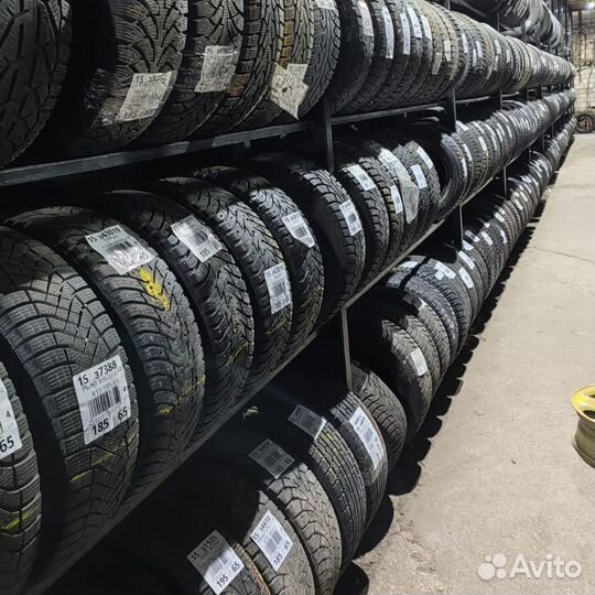 Kumho WinterCraft KW27 215/65 R17 98V