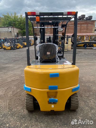 Вилочный погрузчик CHL CPD30, 2023