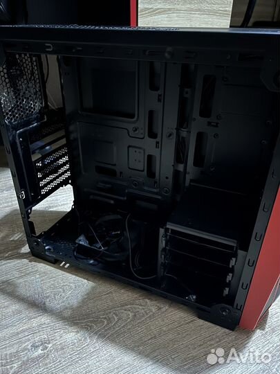 Корпус Corsair Carbide Series spec-04 mid tower