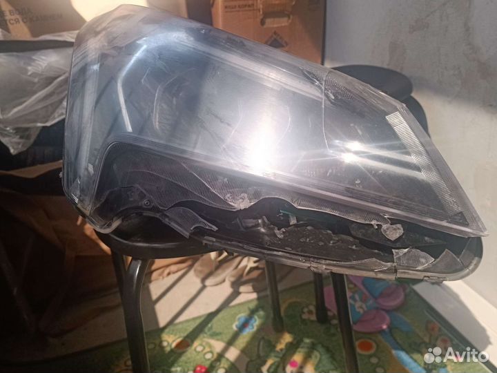 Фара передняя правая на Киа Рио 4 рестайлинг