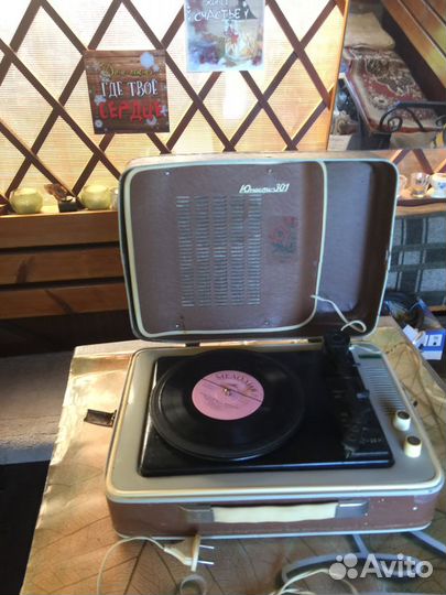 Радиоприемники и проигрыватели СССР