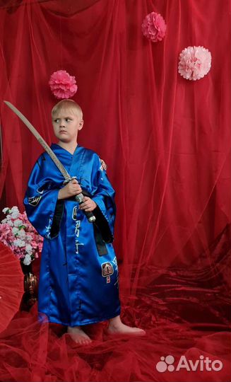 Китайские вьетнамские азиатские костюмы