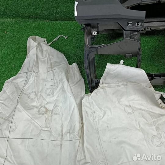 Комплект безопасности Фольксваген Тигуан 2 (2016-2