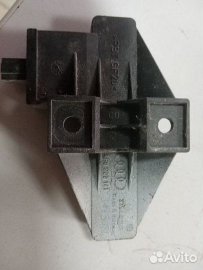 Антенна Audi A6 C6