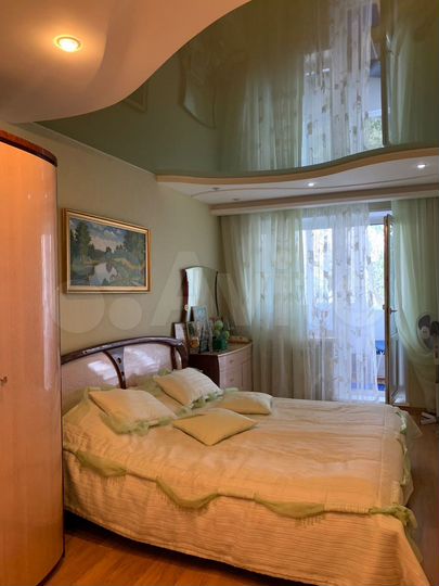 4-к. квартира, 87,2 м², 3/10 эт.