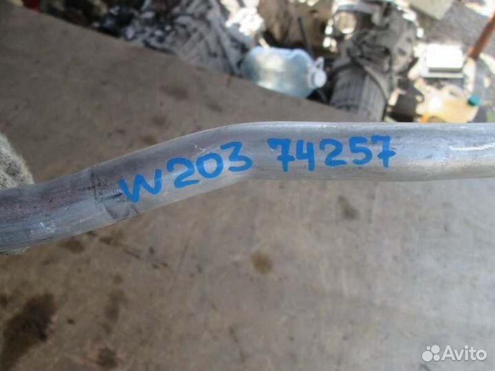 Трубка кондиционера Mercedes-Benz C230 W203