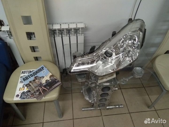 Фары ксенон в сборе Citroen C-crosser 2012