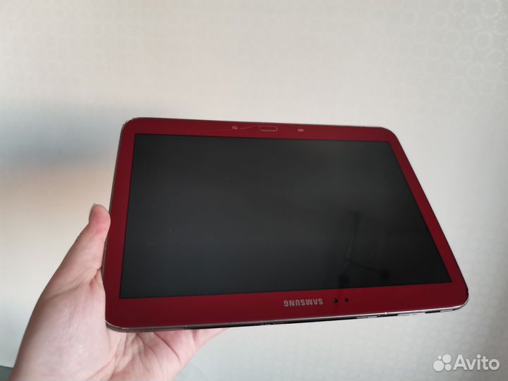 Samsung galaxy GT-P5200 на запчасти