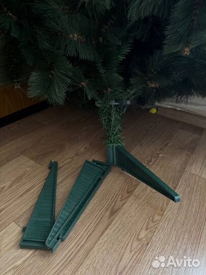 Ель искусственная 210 см