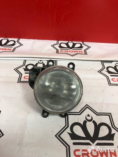 Фара противотуманная передняя левая Toyota Corolla