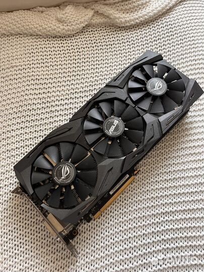 Видеокарта gtx 1080 ti 11gb Rog strix
