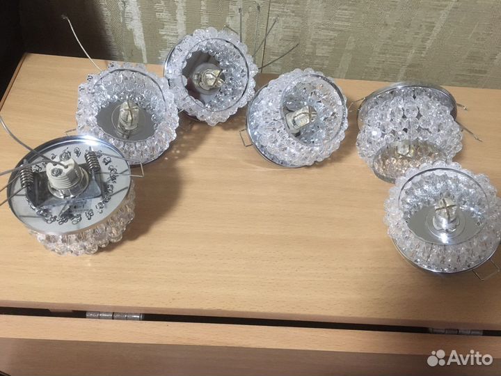 Светильник потолочный