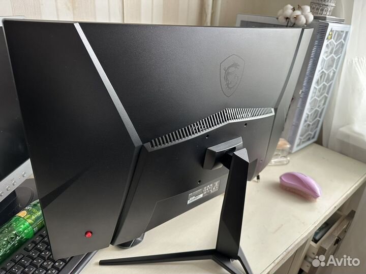 Монитор MSI