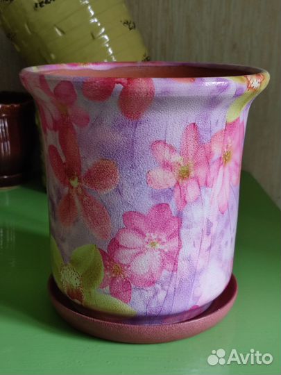 Новые красивые керамические большие кашпо