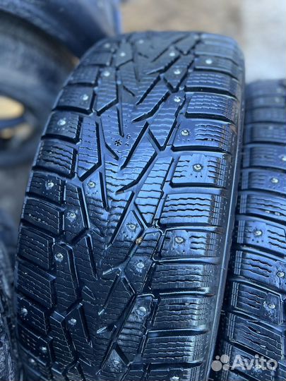 Nokian Tyres Nordman 7 SUV 215/65 R16