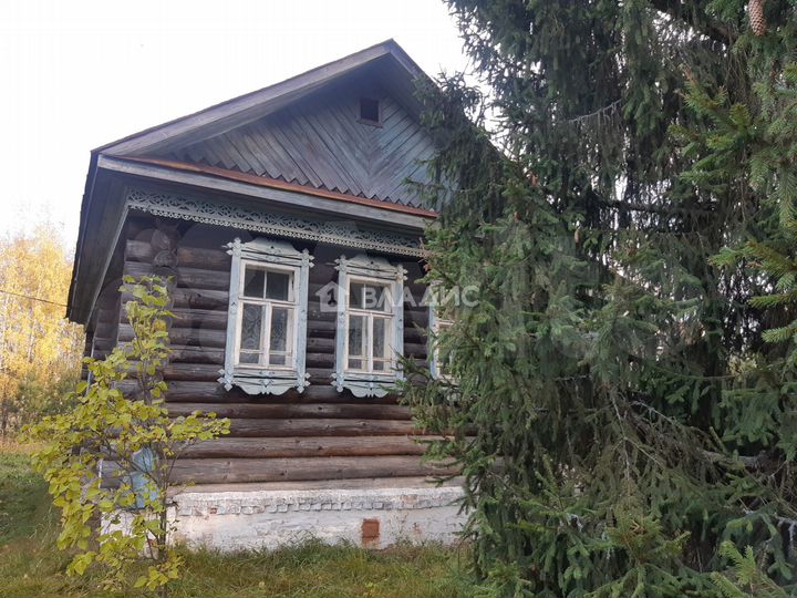 Дом 40,3 м² на участке 7 сот.