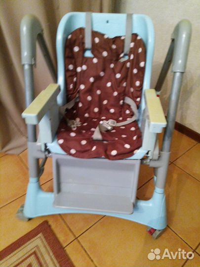 Стул для кормления
