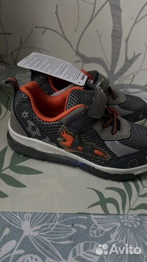 Кроссовки для мальчика 29 размер светящиеся