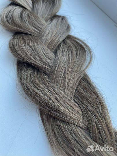 Натуральные волосы на заколках