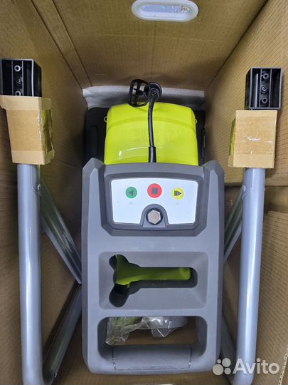 Садовый измельчитель Ryobi RSH3045U