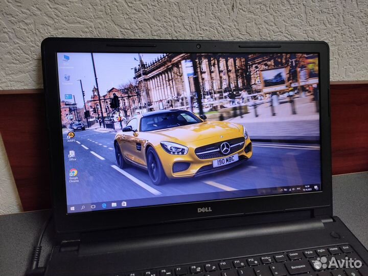 Ноутбук dell, 4 ядра, 4гб озу, 120гб SSD