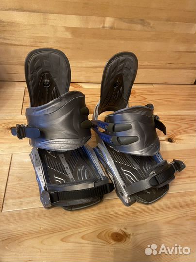 Крепления для сноуборда Drake Matrix