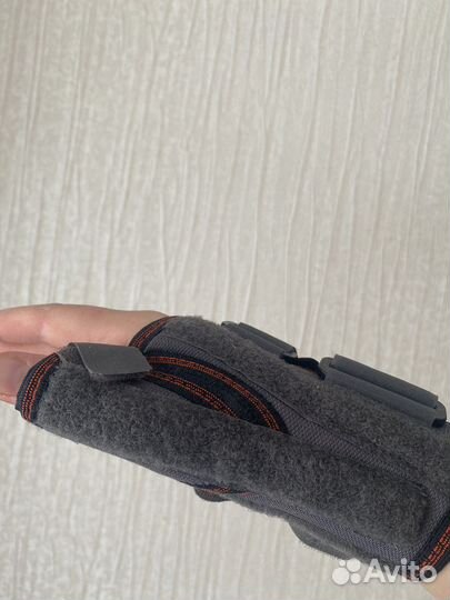 Бандаж на кисть и большой палец