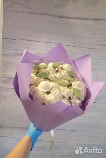 Букет из 39 шоколадных пельменей