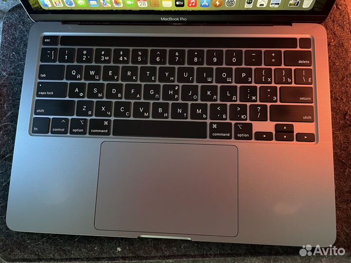 MacBook Pro 13 2020 16/512/i5 193 цикла