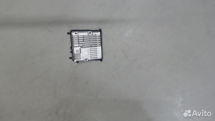 Камера переднего вида Toyota Auris E18 2012, 2017