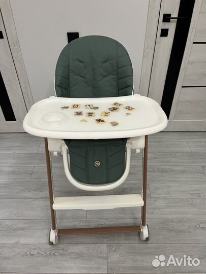 Стульчик для кормления happy baby berny v2