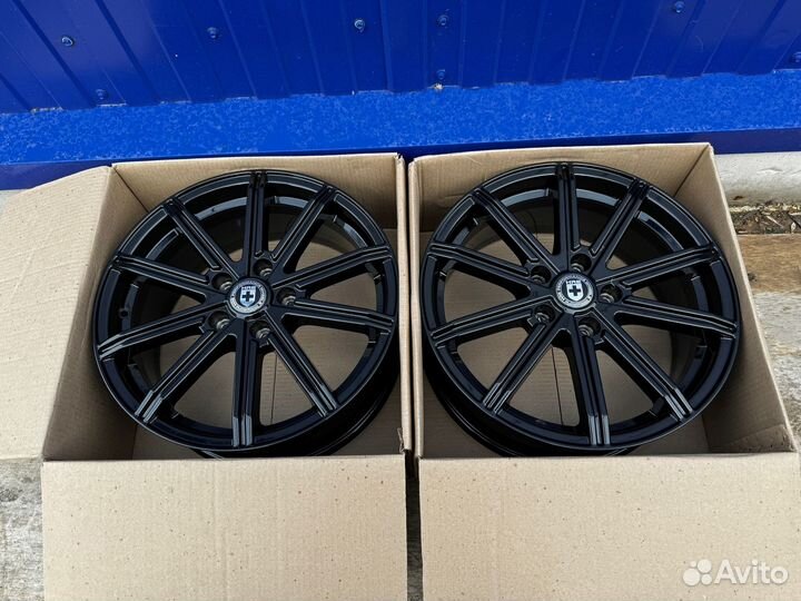 Диски r17 5x114,3 HRE Z200 Черный глянец