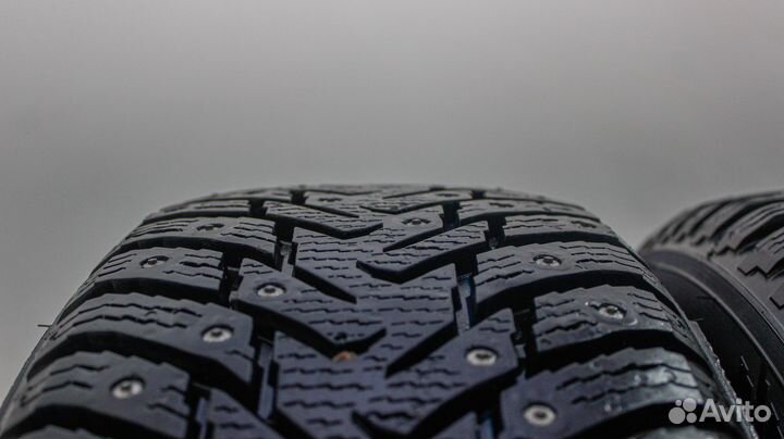 Nokian Tyres Hakkapeliitta 8 205/60 R16 96T