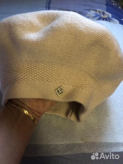 Берет женский новый 50%шерсть