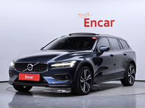 Volvo V60 Cross Country 2.0 AT, 2020, 70 600 км, с пробегом, цена 3 400 000 руб.